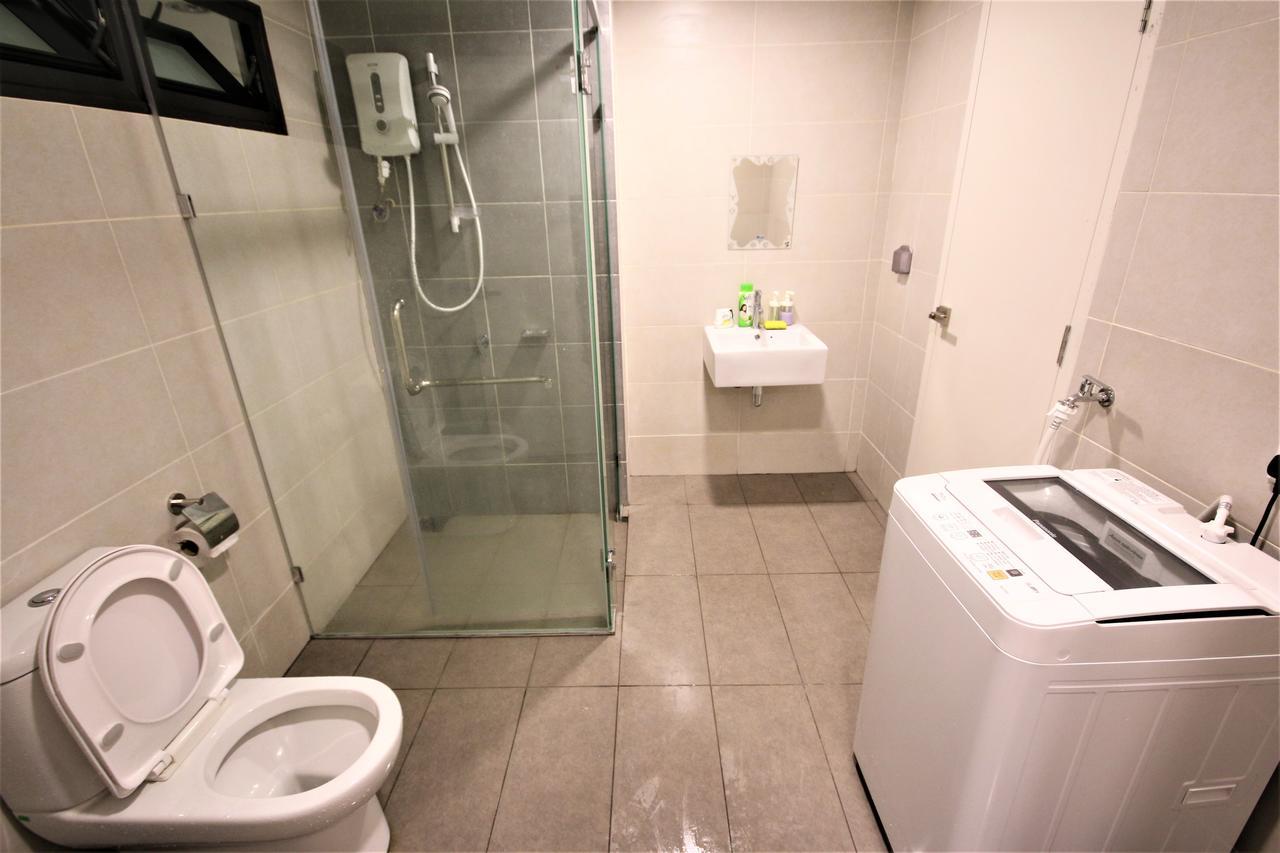 Solstice Service Apartment Cyberjaya Wifi Netflix Klia Eksteriør billede