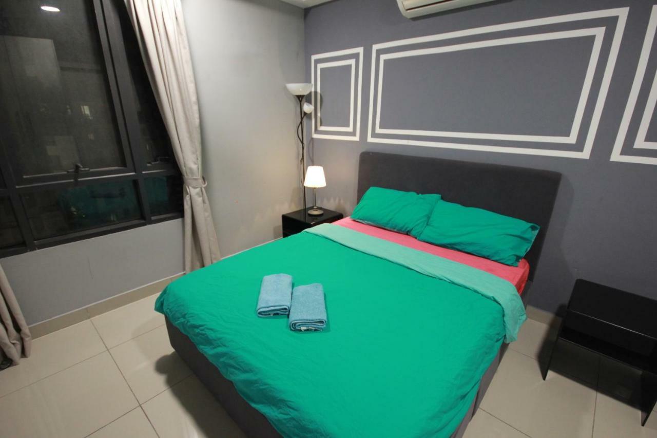 Solstice Service Apartment Cyberjaya Wifi Netflix Klia Eksteriør billede
