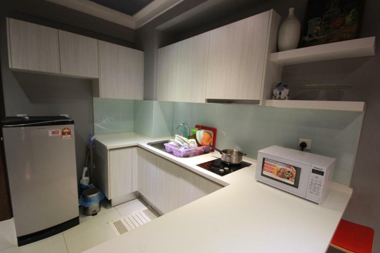 Solstice Service Apartment Cyberjaya Wifi Netflix Klia Eksteriør billede